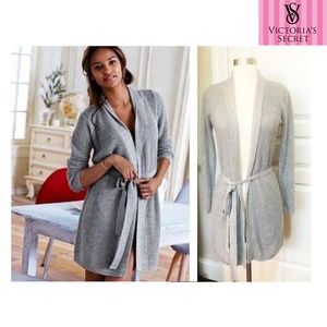 Victoria's Secret Intimates Silver Sparkle Sequin Sweater Robe